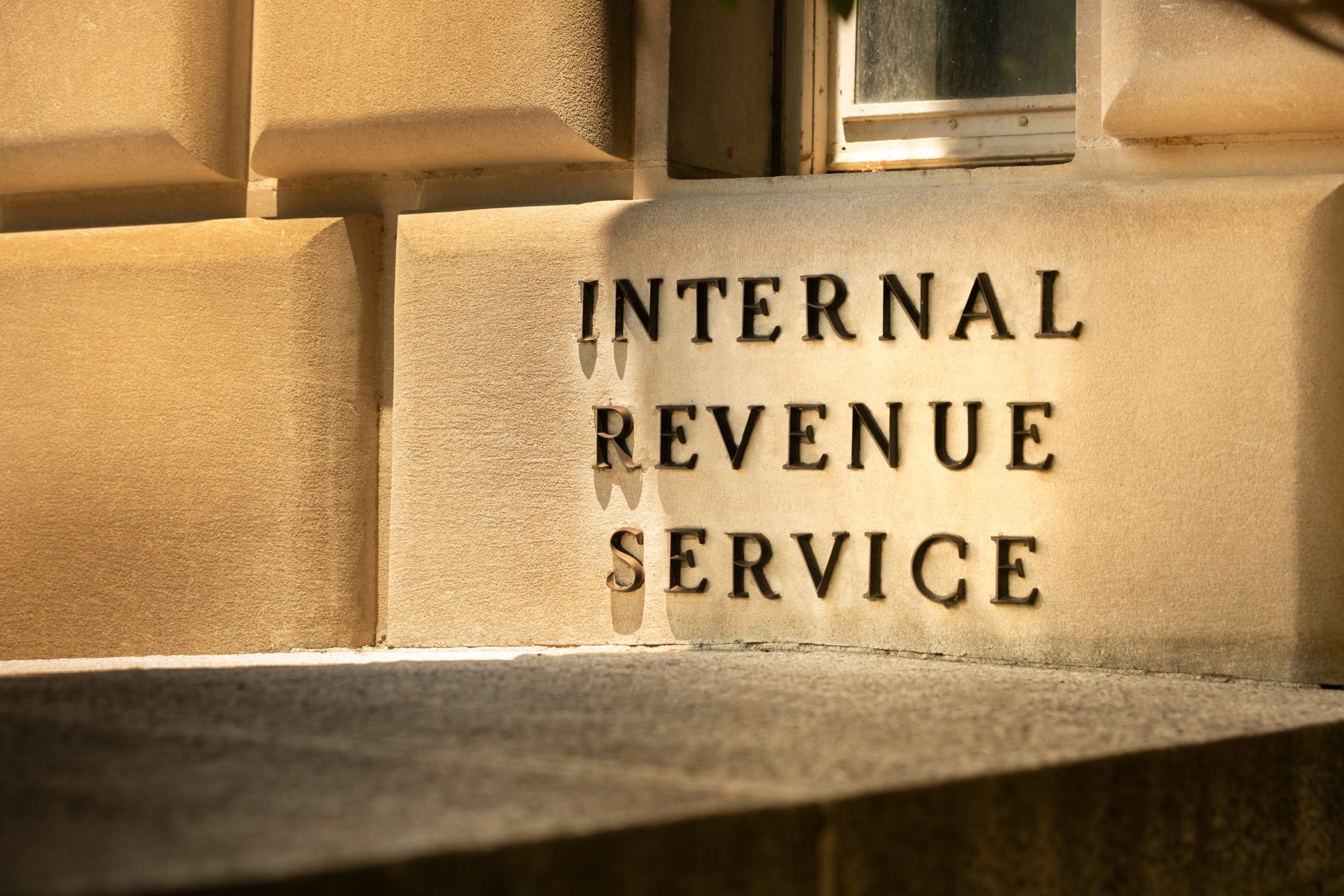 Block of IRS building with the words "Internal Revenue Service"